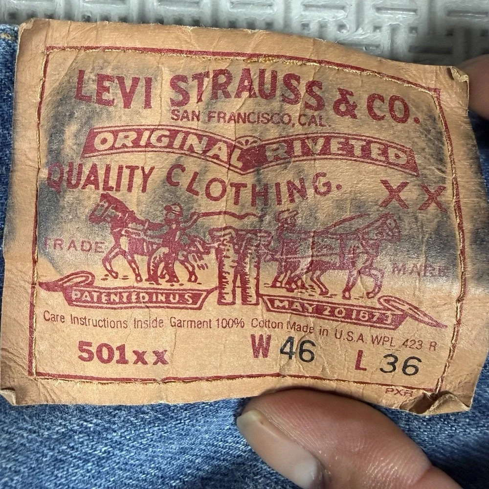 Vtg 80s Levis 501xx Jeans Mens 46x36 (fit 42x29) 501-0117 Made in USA Light Wash